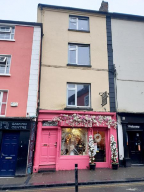 Darcy's Guest House